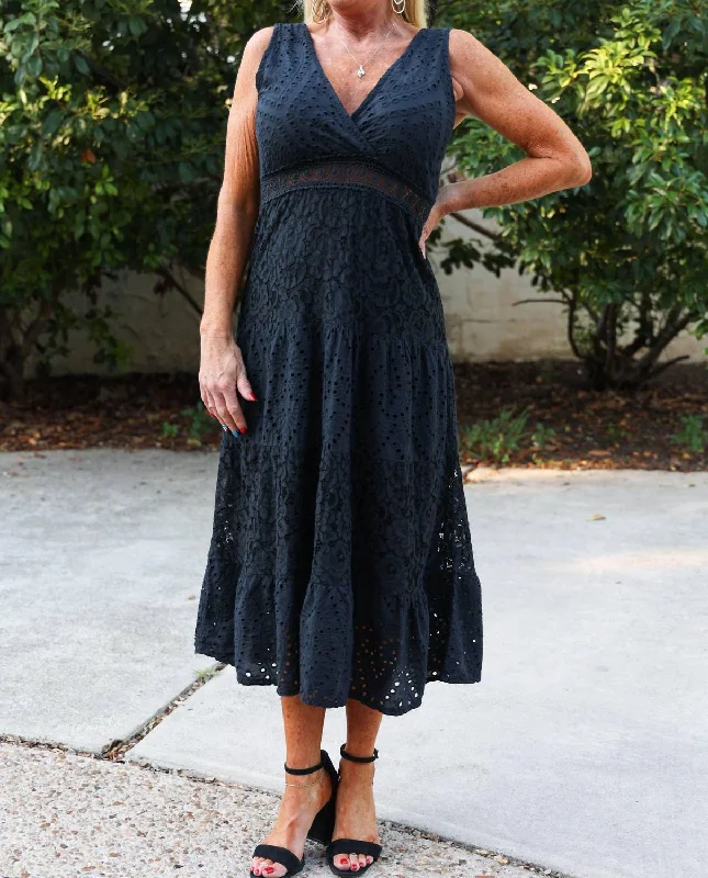 Eyelet Long Maxi Dress In Black Lightweight Fabric