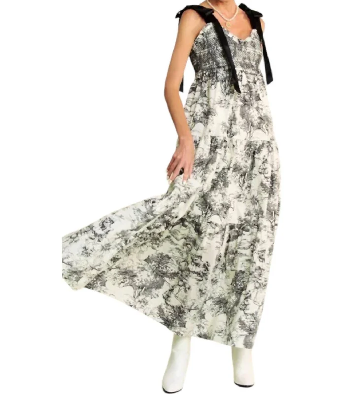 Toile Elegance Maxi Dress In Black/white Limited Time Deal