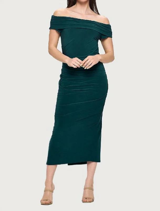 Boat Neck Maxi Dress With Side Slit In Green Classic Timeless Elegant Style