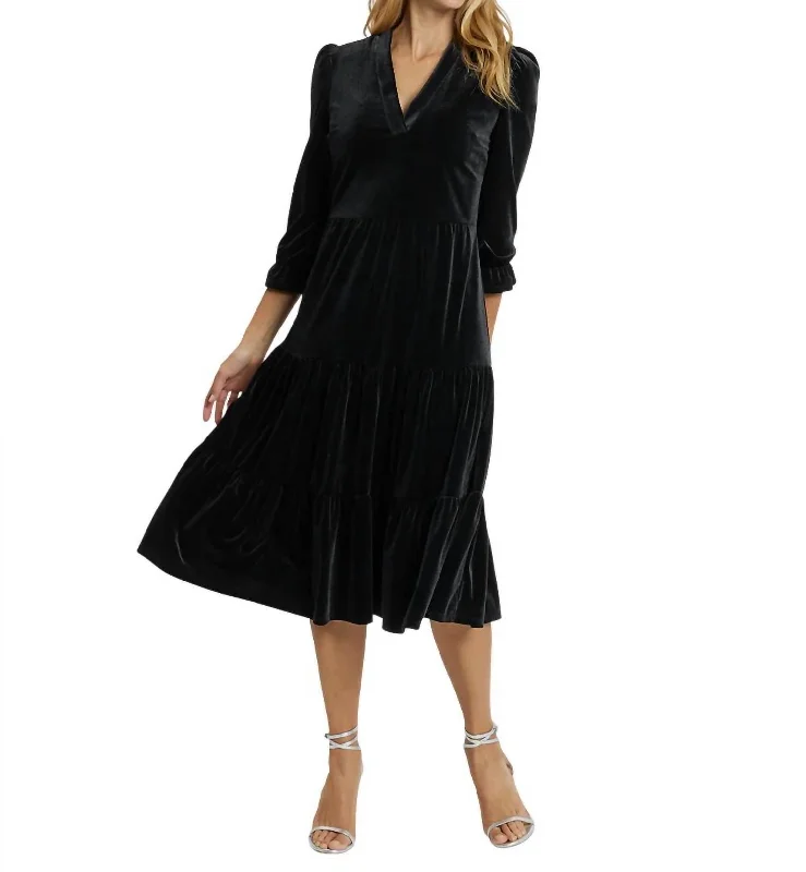 Maggie Velvet Midi Dress In Black Beat The Heat In Tropical Styles