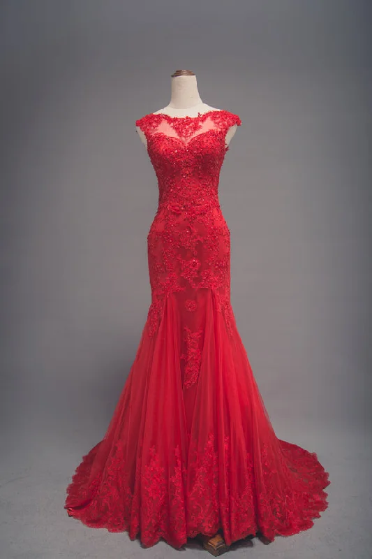 Modest Mermaid Red Lace Wedding Dress Spring Wardrobe