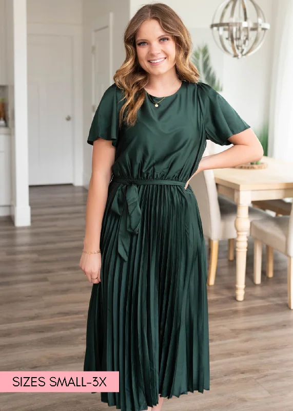 Lynnette Hunter Green Satin Pleat Dress Parisian Effortless Chic Style