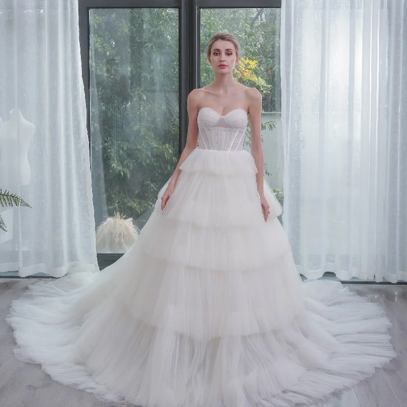 Strapless Sweetheart Ball Gown Layered Tulle Skirt Wedding Dress Casual Weekend Relaxed Style