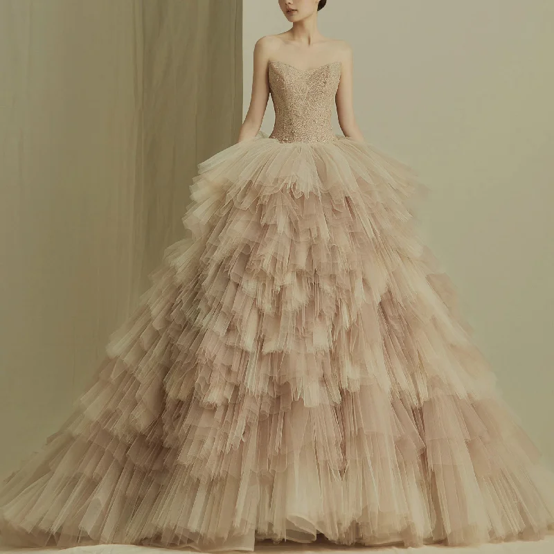 Luxury Multi Layer Tulle Wedding Dress with Detachable Wrap Lighten Up With Nordic Styles