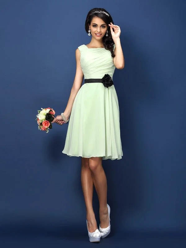 A-Line/Princess Bateau Pleats Sleeveless Short Chiffon Bridesmaid Dresses Early Access To Art Deco Styles Sale