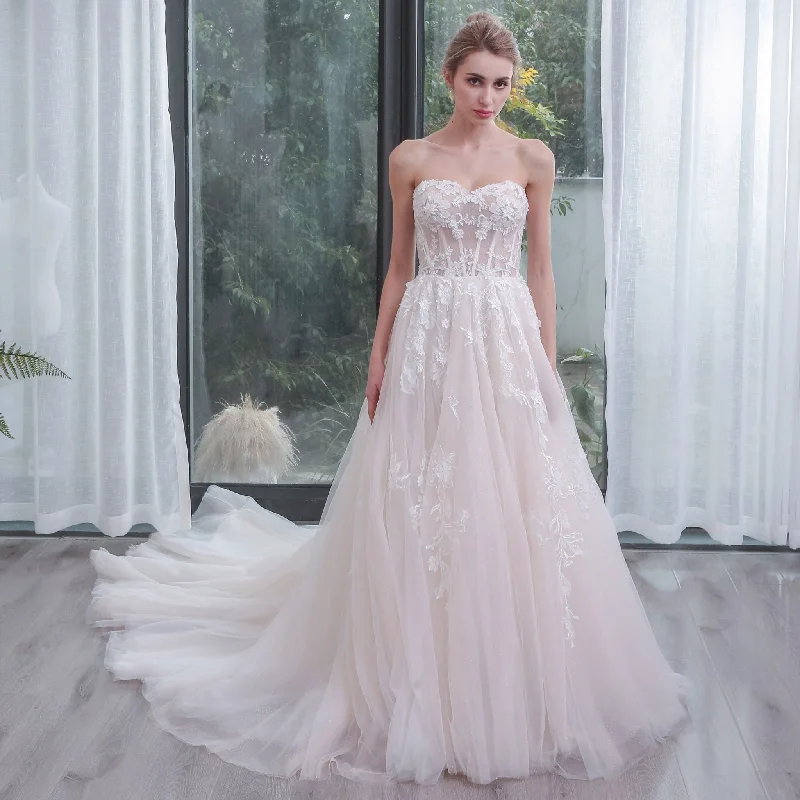 Strapless Sweetheart Neckline Princess Tulle Wedding Dress Sophisticated Cut