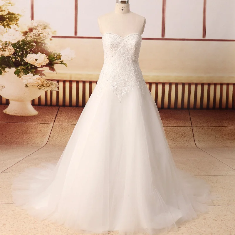 Strapless V-neck A-line Floral Lace Beaded Wedding Dress Fashion Deal