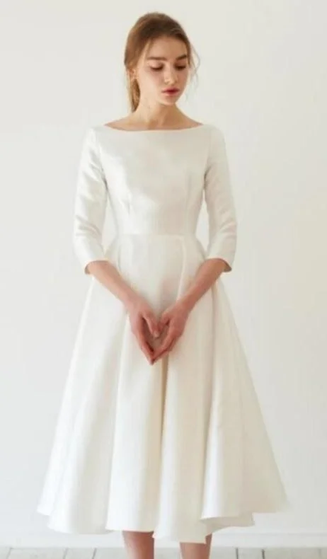 Vintage Knee Length Half Sleeve Wedding Dress Contemporary Elegance