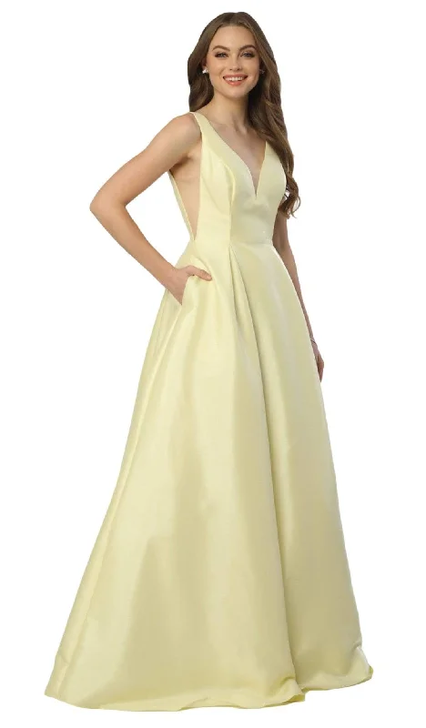 Women's Active Outfit For Fitness Nox Anabel - E156 V Neck A-Line Gown