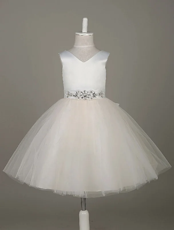 Tulle Satin V Neck Tutu Dress Ivory Beading Waist Sleeveless A-line Dinner Dress With Sash Elegant Contour